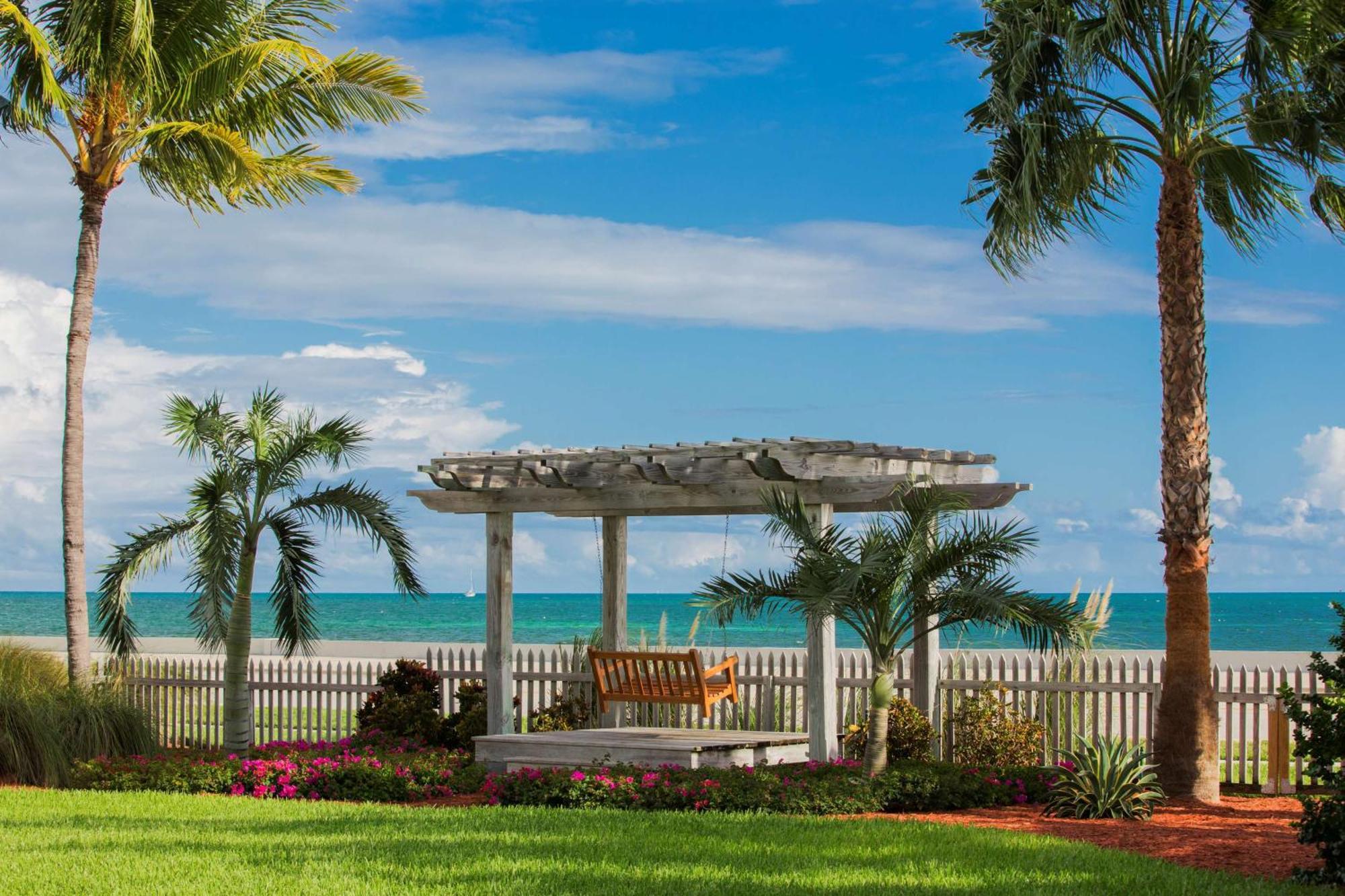 Hyatt Vacation Club At Windward Pointe Hotel Key West Exterior photo